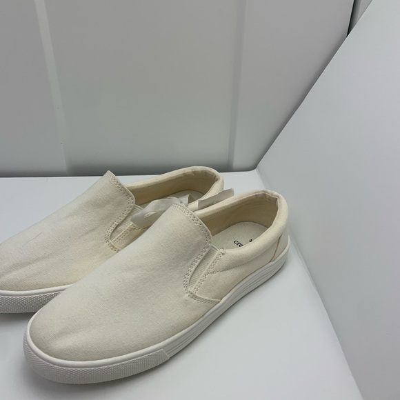 NWT Crewcuts Kids Slip On Canvas Sneakers Off White Size K3 3 Little Kids - Picture 4 of 9